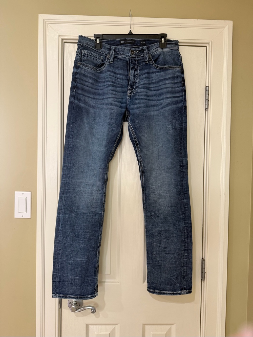 BKE Men's Jake Straight Jeans
